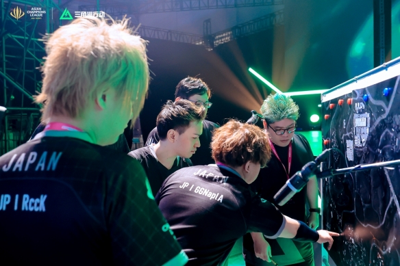 更是战术理 更是战术理